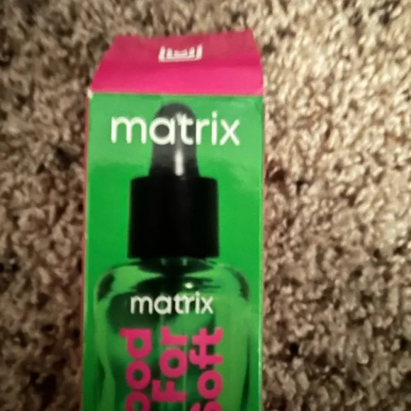 Matrix Hair Oil - Picture 2 of 2